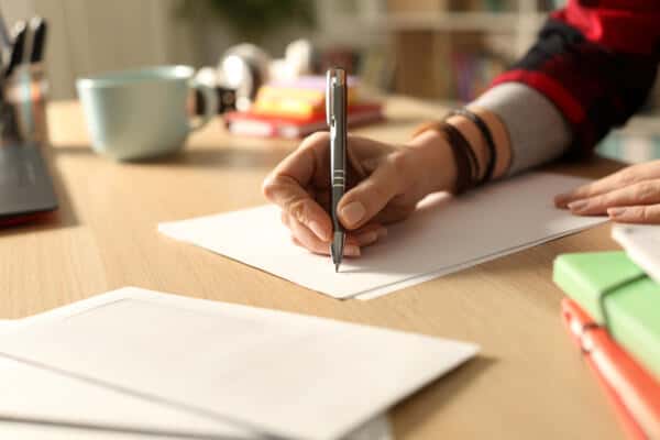 Will Writing Services: Pros and Cons