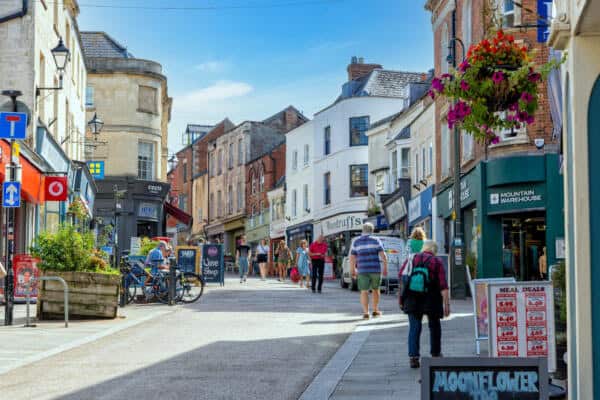 High Street Rental Auctions Are GO!
