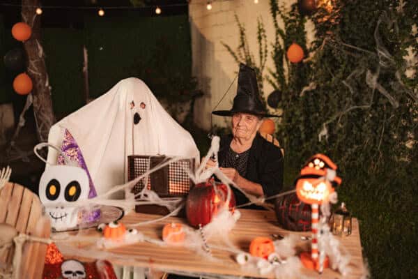 Ghosts of Capacity: When Mental Capacity Fluctuates Ghosts of Capacity: When Mental Capacity Fluctuates